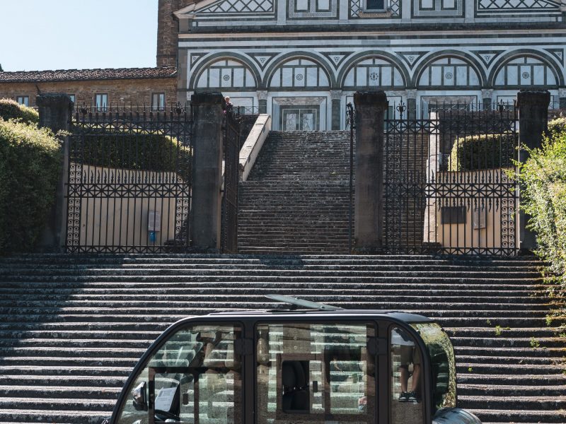 Quale è il punto di incontro, partenza ed arrivo del tour con il veicolo elettrico?