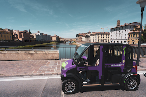 Durante il tour si può scendere dal veicolo elettrico?